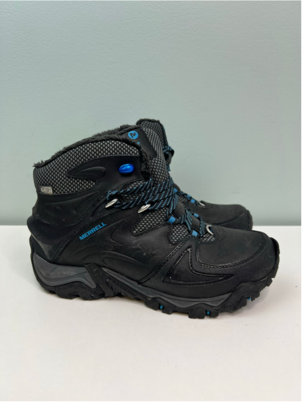 Merrell Polarand Womens Size 8.5 Hiking Lace Up Boots Thinsulate 400 Gram Black